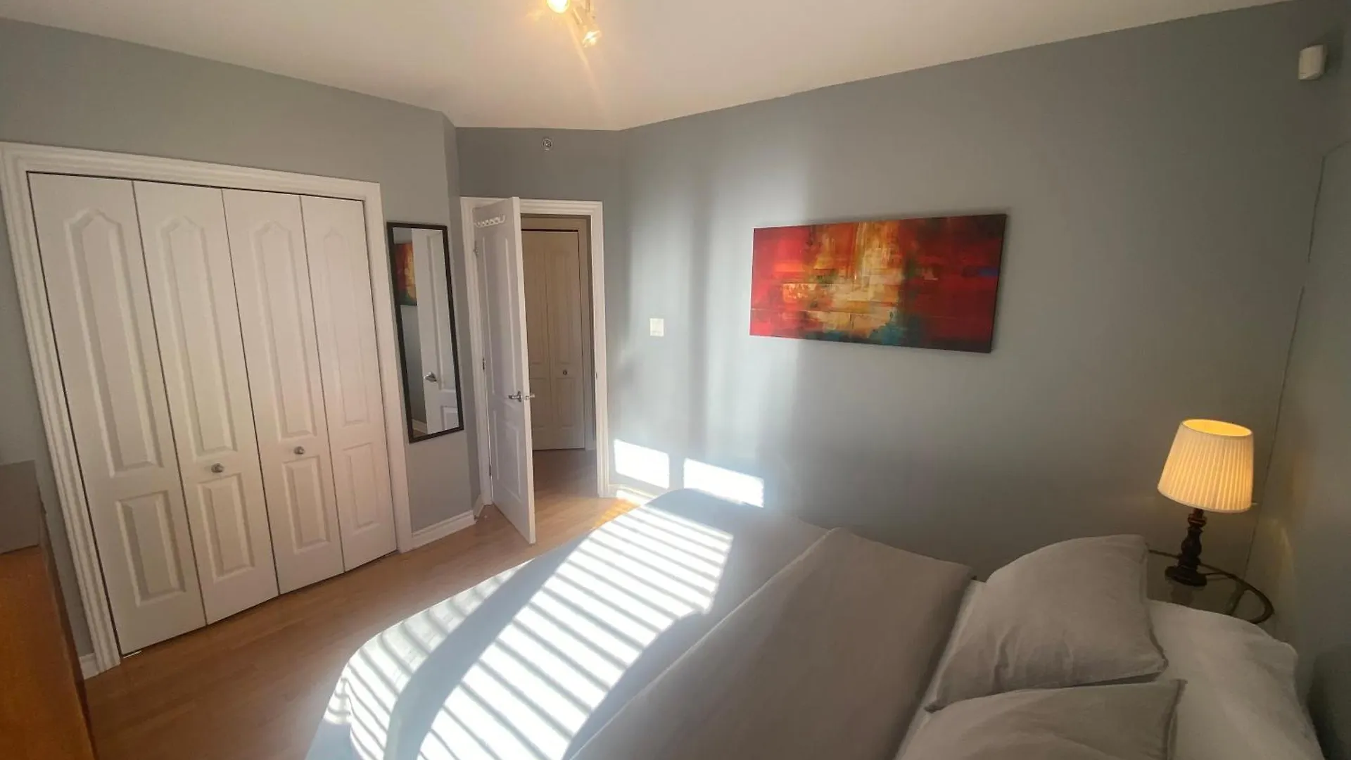 Apart Hotel Montreal by Les Terrasses Saint Urbain Appartement