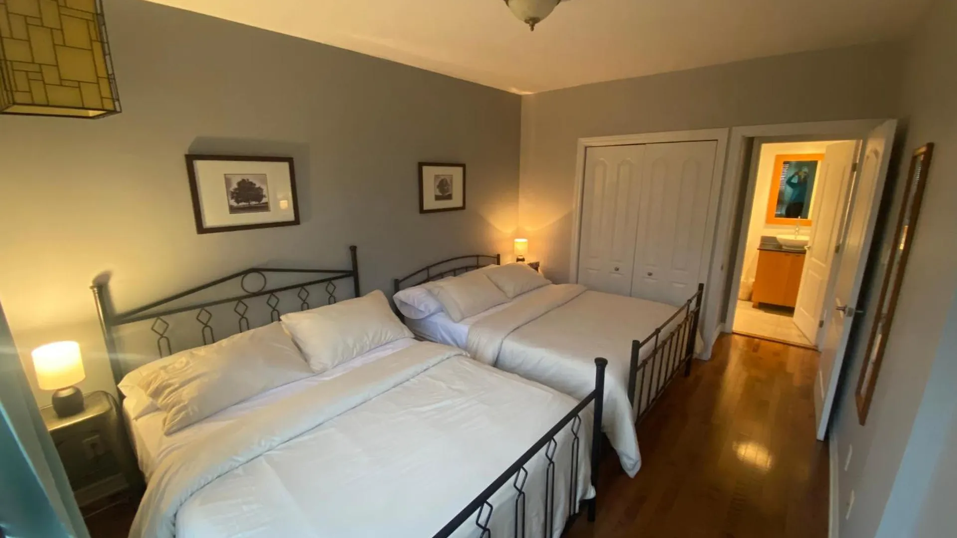 Apart Hotel Montreal by Les Terrasses Saint Urbain
