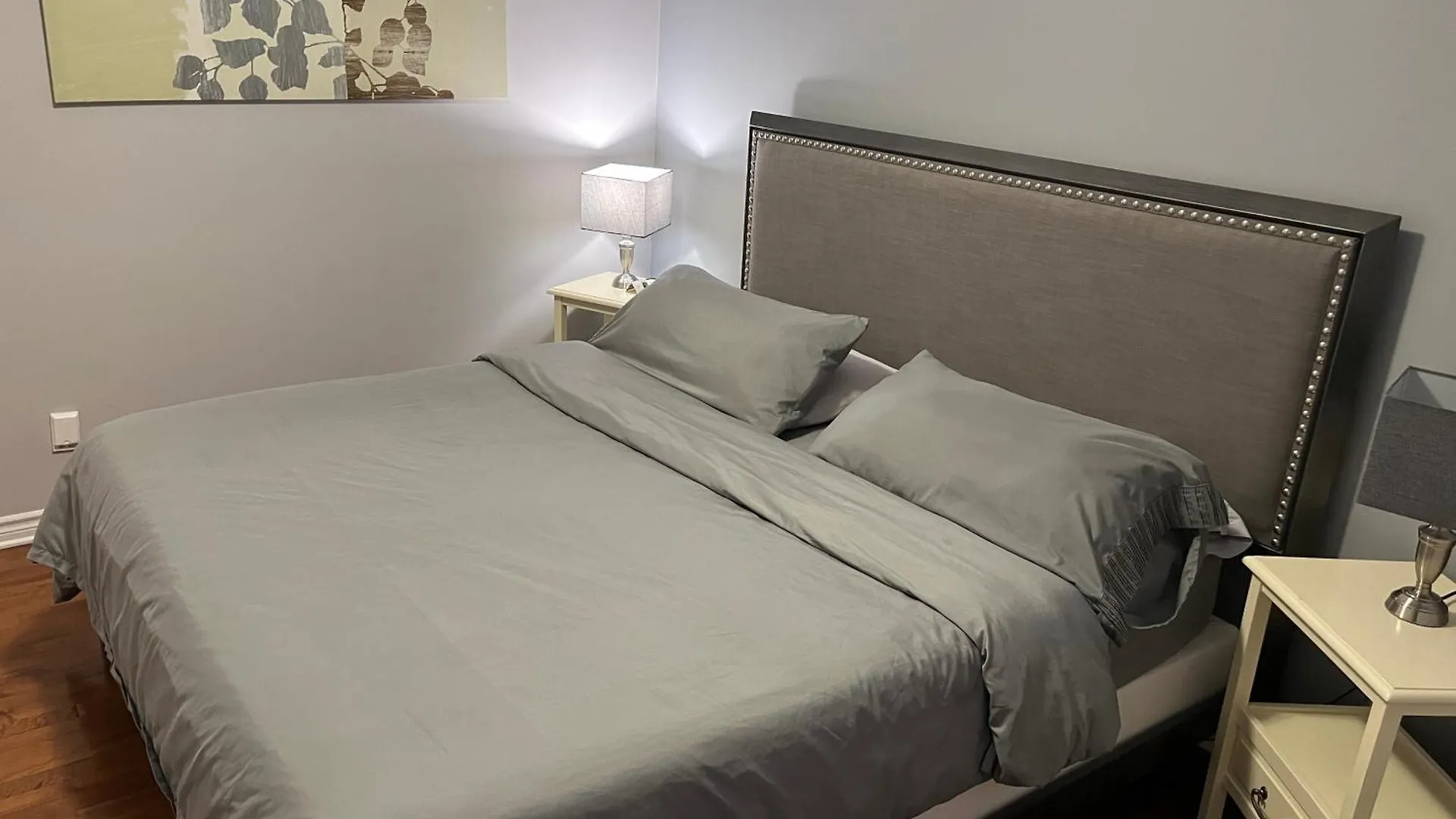 Aparthotelmontreal By Les Terrasses Saint Urbain 2225I2