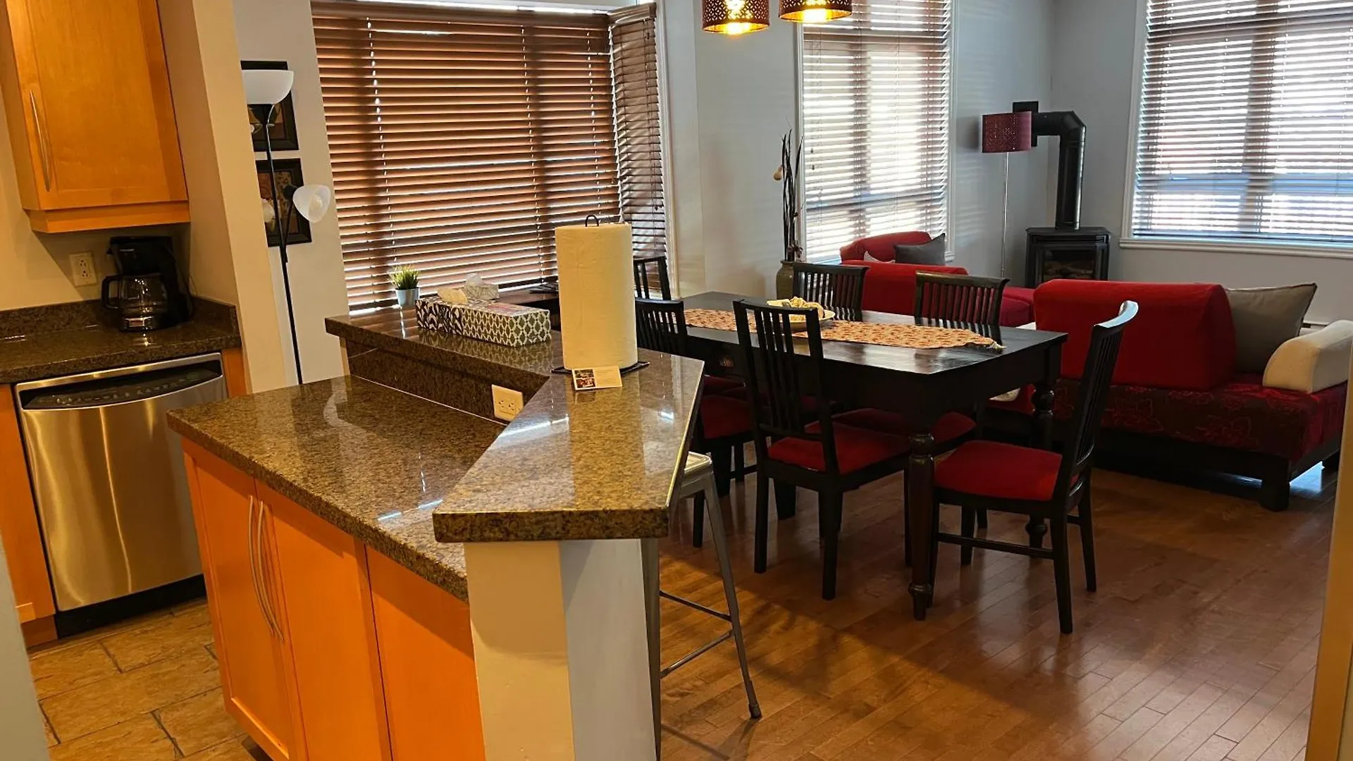 Appartement Apart Hotel Montreal by Les Terrasses Saint Urbain