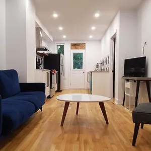 Continental Breakfast Ili Pet Friendly Ili A Montréal