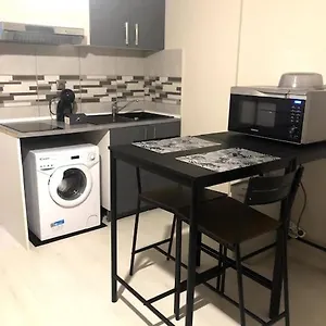 Appartement Charmant Studio En Provence Avec Arrivee Autonome Collobrières