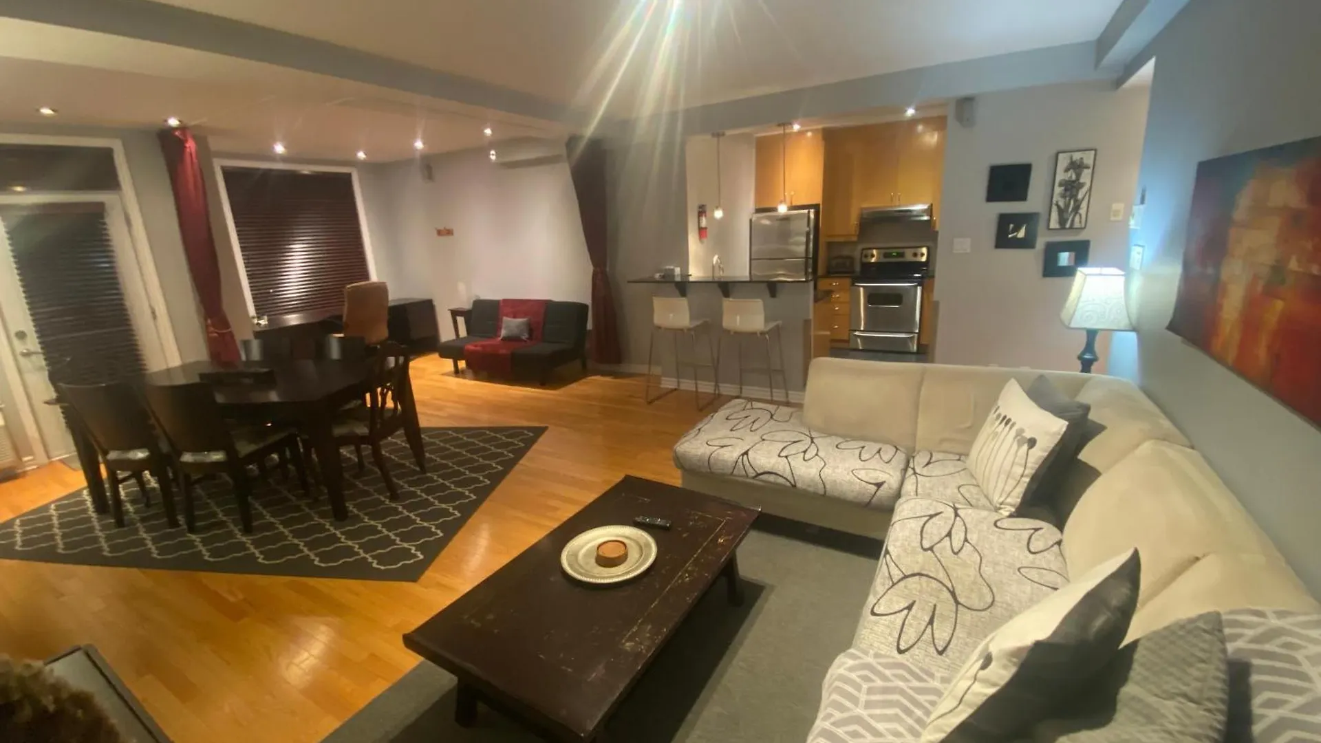 Apartment Aparthotelmontreal By Les Terrasses Saint Urbain 2225I2