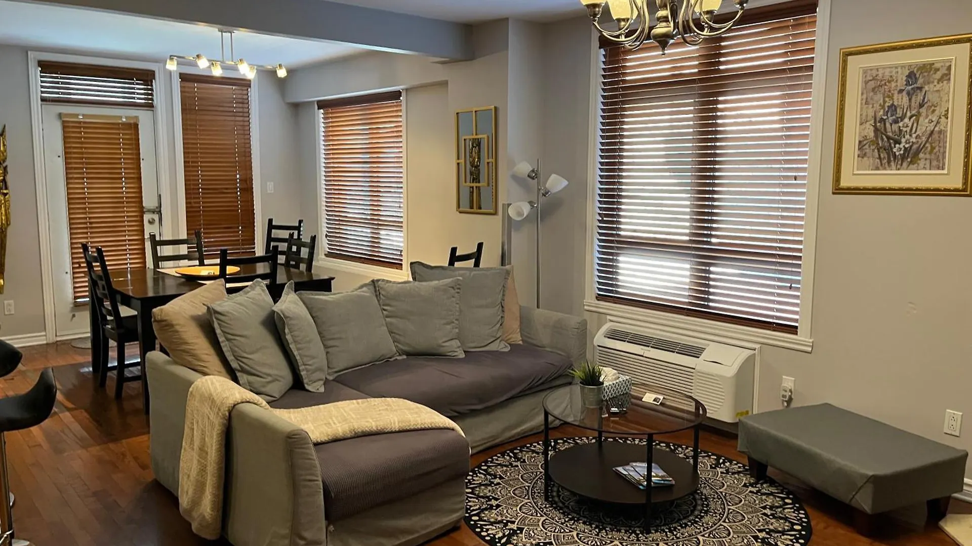 **** Apartment Aparthotelmontreal By Les Terrasses Saint Urbain 2225I2 Canada